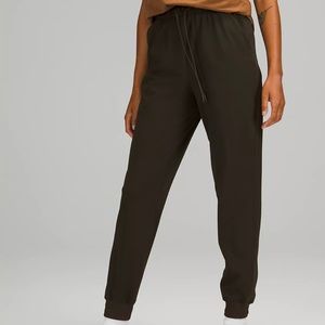 Lululemon Stretch High-Rise Jogger Full Length
